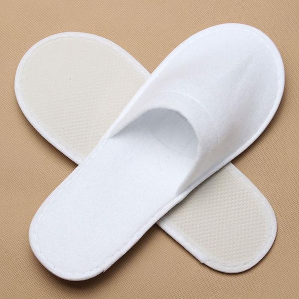 20/50/100 pairs disposable slippers white spa l guest slippers closed toe indoor l disposable women and men, Black
20/50/100 pairs disposable slippers white spa l guest slippers closed toe indoor l disposable women and men, Black