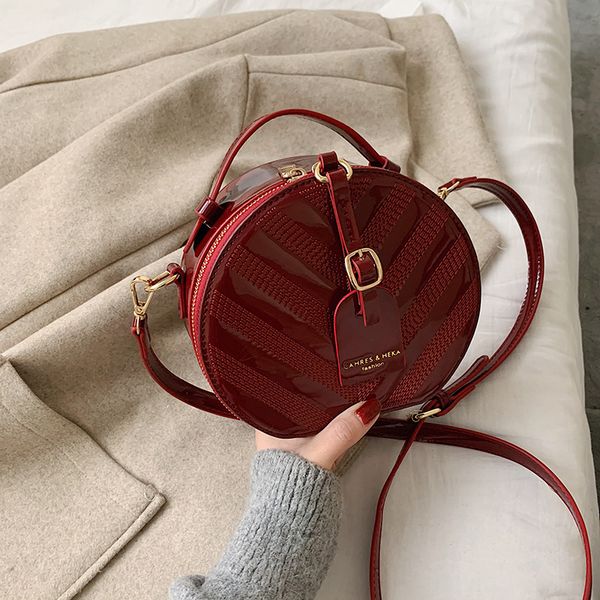 small bag female 2020 new korean version portable small round bag versatile leisure messenger shoulder
small bag female 2020 new korean version portable small round bag versatile leisure messenger shoulder