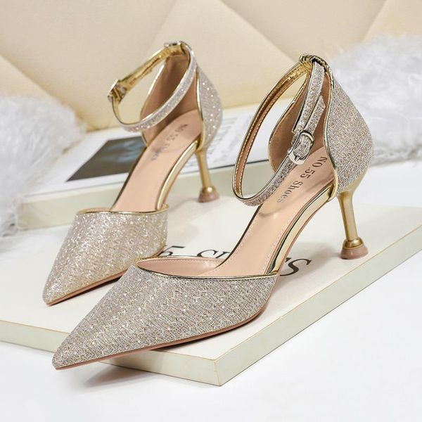2020 women 9.5cm 6.5cm high heels sandals wedding scarpins glitter fetish stiletto crystal gold bright pumps party shoes, Black
2020 women 9.5cm 6.5cm high heels sandals wedding scarpins glitter fetish stiletto crystal gold bright pumps party shoes, Black
