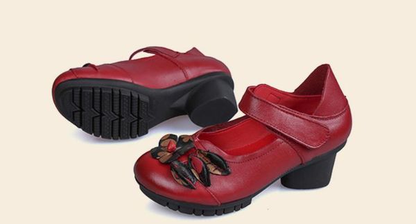 2019 women's shoes in spring and autumn with new style middle heel coarse heel round head flower mother shoes@nm709, Black
2019 women's shoes in spring and autumn with new style middle heel coarse heel round head flower mother shoes@nm709, Black