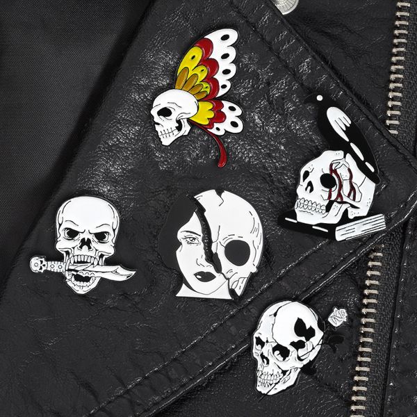 gothic brooch half face butterfly skull skeleton bird death god creative horror thriller pins 2019 new arrival jewelry, Gray
gothic brooch half face butterfly skull skeleton bird death god creative horror thriller pins 2019 new arrival jewelry, Gray