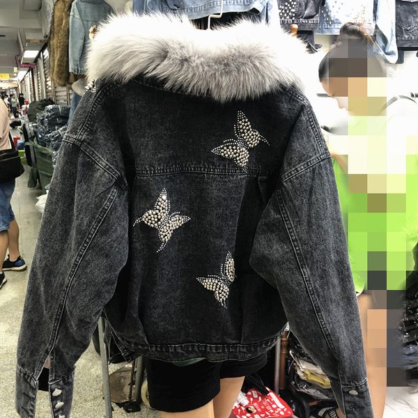 2019 new winter plus velve thick jeans coat womens removable fur collar nail bead loose short cotton-padded ladies warm parka, Black
2019 new winter plus velve thick jeans coat womens removable fur collar nail bead loose short cotton-padded ladies warm parka, Black
