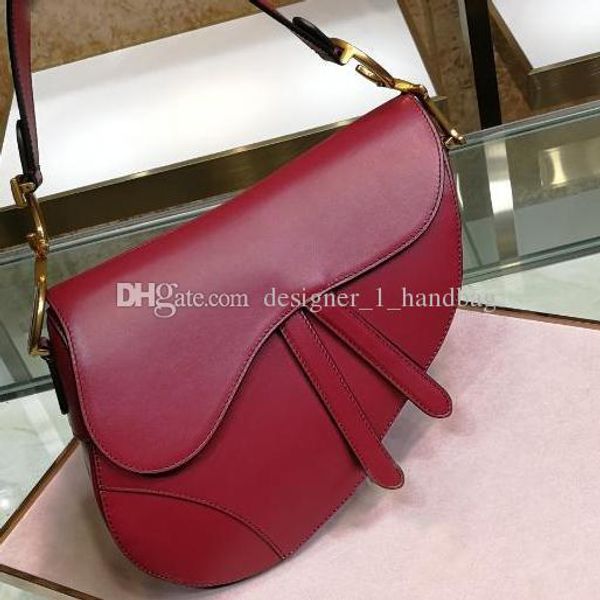 luxury classic designer handbag leather womens shoulder bag saddle bag 2019 new fashion metal letter handbag
luxury classic designer handbag leather womens shoulder bag saddle bag 2019 new fashion metal letter handbag