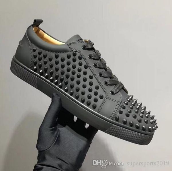 r luxury men party walking red bottom sneaker spikes low cut junior rivets flat men women lovers trainers, Black 
r luxury men party walking red bottom sneaker spikes low cut junior rivets flat men women lovers trainers, Black