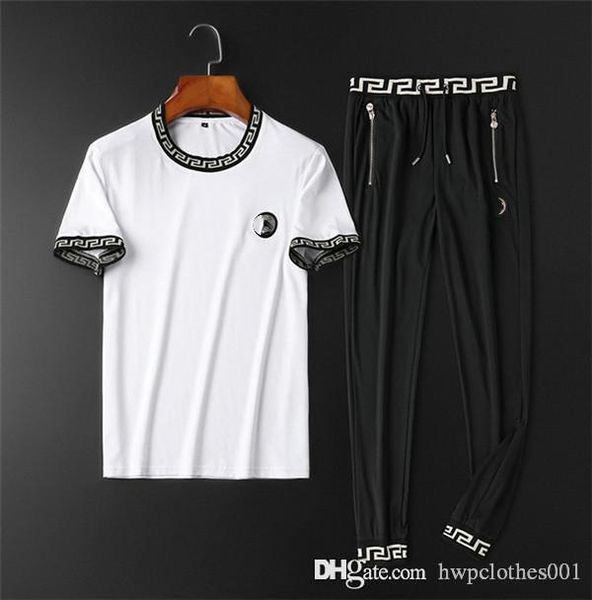 mens 2020 luxury designer tracksuits set fashion running tracksuits men sports suit letter printing slim hoodies clothing champion brand men, Gray
mens 2020 luxury designer tracksuits set fashion running tracksuits men sports suit letter printing slim hoodies clothing champion brand men, Gray