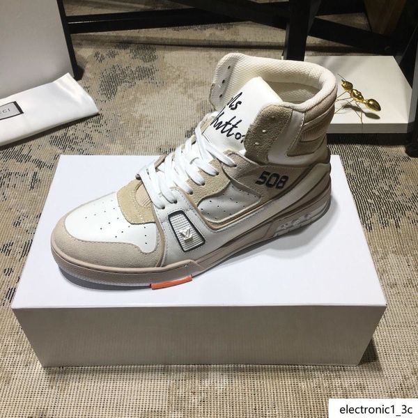 2019we new men s casual sneakers, high-men s outdoor travel sneakers, fast delivery with original box packaging
2019we new men s casual sneakers, high-men s outdoor travel sneakers, fast delivery with original box packaging