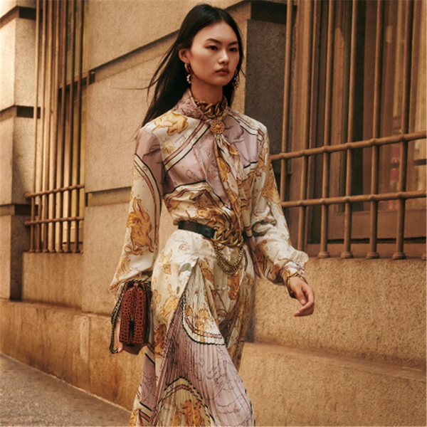 2019 limited edition print dress women's fashion new winter bow dress bohemian long sleeve stand collar party, Black;gray
2019 limited edition print dress women's fashion new winter bow dress bohemian long sleeve stand collar party, Black;gray