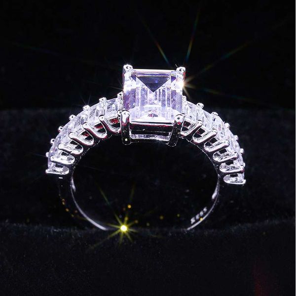 women classical love ring fashion female wedding jewerly shiny ring valentine's day jewelry gifts wholesale, Golden;silver
women classical love ring fashion female wedding jewerly shiny ring valentine's day jewelry gifts wholesale, Golden;silver