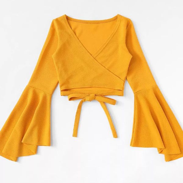 women summer elegant long sleeve solid flare sleeve knitted ribbed wrap blouse 2020, White
women summer elegant long sleeve solid flare sleeve knitted ribbed wrap blouse 2020, White