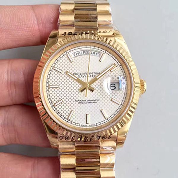 brand classic 2813 automatic movement 40mm white grid dial sapphire luxury mens watch 228206 date 316l stainless steel strap wristwatch, Slivery;brown
brand classic 2813 automatic movement 40mm white grid dial sapphire luxury mens watch 228206 date 316l stainless steel strap wristwatch, Slivery;brown