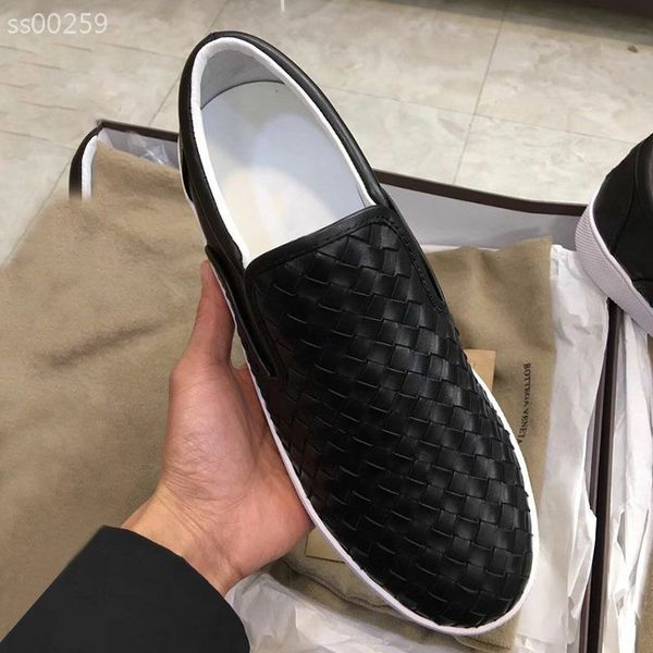 new walking hiking shoes light casual shoes walking hiking shoes light casual vintage men flat red bottoms runner trainer platform type2, Black
new walking hiking shoes light casual shoes walking hiking shoes light casual vintage men flat red bottoms runner trainer platform type2, Black