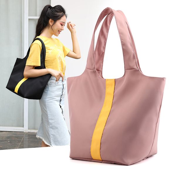 one-shoulder nylon women's bag 2020 new style hand oxford cloth bag lady lightweight waterproof cloth solid color
one-shoulder nylon women's bag 2020 new style hand oxford cloth bag lady lightweight waterproof cloth solid color