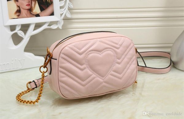 new fashion the european and american single-shoulder bag classic designer designed high-quality pu bag, simple fashion delivery
new fashion the european and american single-shoulder bag classic designer designed high-quality pu bag, simple fashion delivery