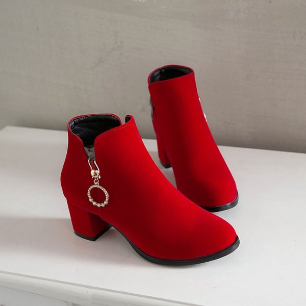 big size 9 10 11-17 boots women shoes ankle boots for women ladies shoes woman winter diamond and pearl pendant, Black
big size 9 10 11-17 boots women shoes ankle boots for women ladies shoes woman winter diamond and pearl pendant, Black
