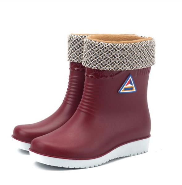 new rubber shoes fashion rain boots girls ladies walking waterproof pvc women's boots winter woman martins rainboots 2020, Black
new rubber shoes fashion rain boots girls ladies walking waterproof pvc women's boots winter woman martins rainboots 2020, Black