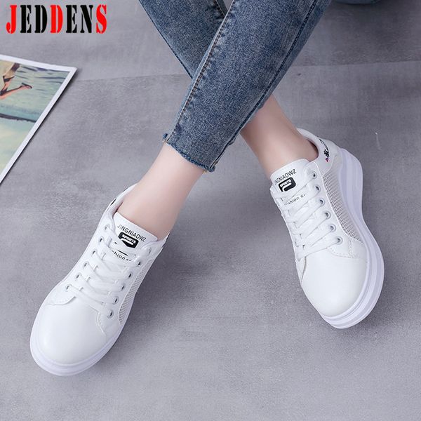 light weight woman shoes mesh breathable women's sport shoes low flats women's running outdoor tennis shoe trainers q7
light weight woman shoes mesh breathable women's sport shoes low flats women's running outdoor tennis shoe trainers q7