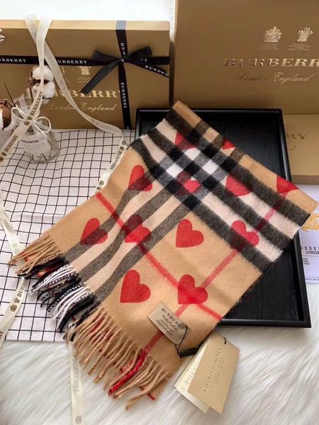 2019 europe and the united states explosion models men and women scarf fashion wild heart plaid cashmere scarf 180x30cm, Blue;gray
2019 europe and the united states explosion models men and women scarf fashion wild heart plaid cashmere scarf 180x30cm, Blue;gray