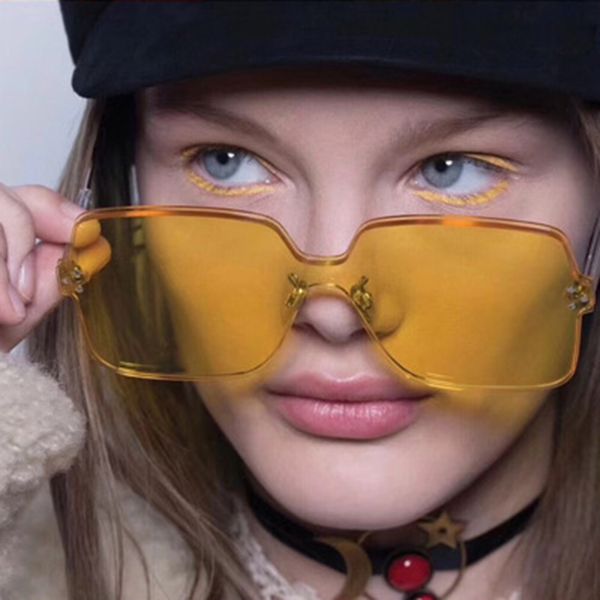 2018 new square rimless sunglasses women brand sun glasses for women summer sun protection candy color sunglasses uv400 shades, White;black 
2018 new square rimless sunglasses women brand sun glasses for women summer sun protection candy color sunglasses uv400 shades, White;black