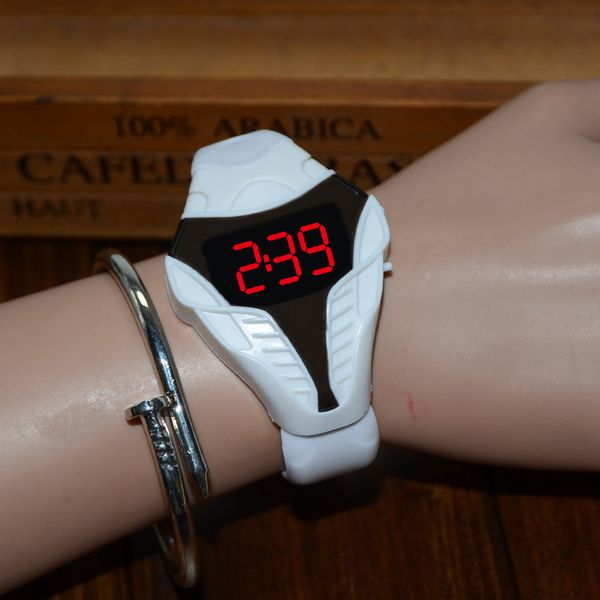2019 fashion men watch cobra snake sports led digital watch silicone waterproof wrist men's clock relogio masculino reloj, Slivery;brown
2019 fashion men watch cobra snake sports led digital watch silicone waterproof wrist men's clock relogio masculino reloj, Slivery;brown