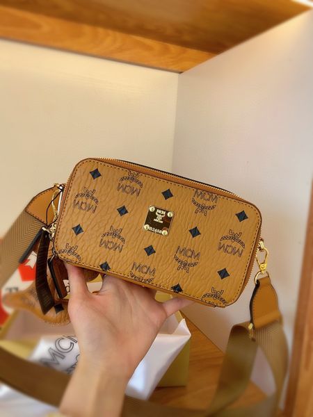 seller brand chest bag with box luxury leisure shoulder bags fanny pack women men desinger outdoor waist bag pack 20022206y
seller brand chest bag with box luxury leisure shoulder bags fanny pack women men desinger outdoor waist bag pack 20022206y