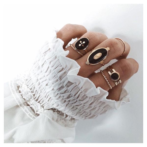 6pcs / set fashion personality black simple alloy drip oil joint cluster ring jewelry accessories wholesale, Golden;silver
6pcs / set fashion personality black simple alloy drip oil joint cluster ring jewelry accessories wholesale, Golden;silver