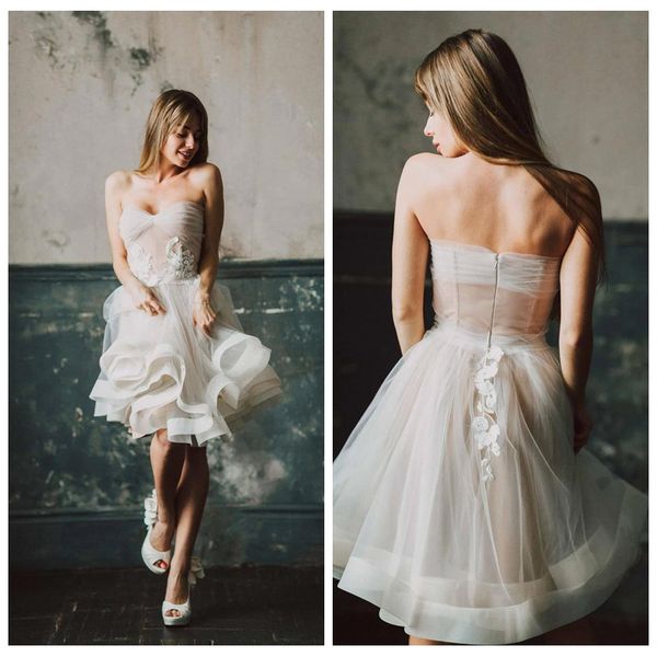 charming strapless wedding dress see through a line wedding dress with lace applique knee length beautiful wedding dresses, White
charming strapless wedding dress see through a line wedding dress with lace applique knee length beautiful wedding dresses, White