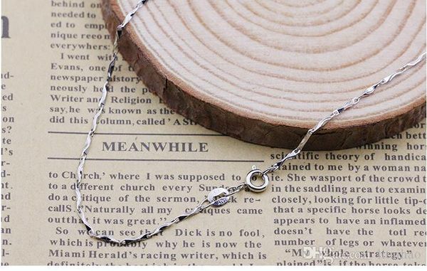 100pcs/lot)plated 925 sterling silver women necklaces melon seed shape safety without stimulation not fade shining necklaces length 45cm*1mm
100pcs/lot)plated 925 sterling silver women necklaces melon seed shape safety without stimulation not fade shining necklaces length 45cm*1mm