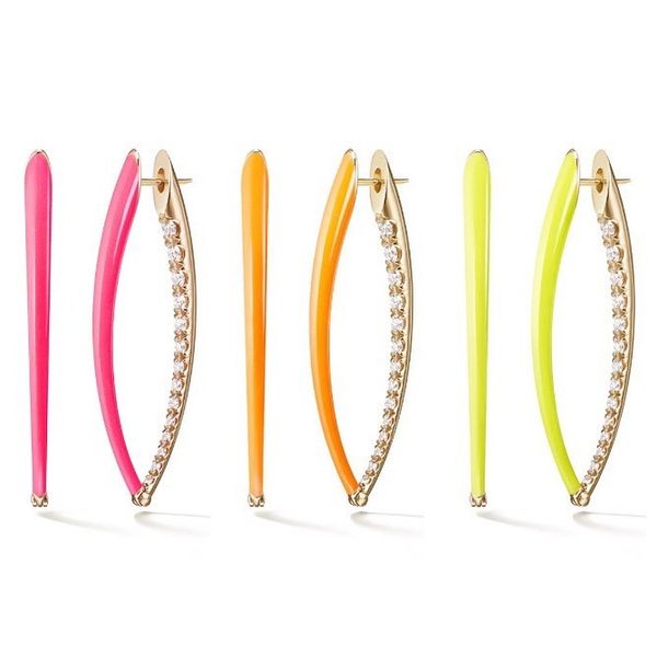 2020 summer new fashion jewelry 5a cubic zirconia neon enamel oval huggie hoop earring colorful women jewelry, Golden;silver
2020 summer new fashion jewelry 5a cubic zirconia neon enamel oval huggie hoop earring colorful women jewelry, Golden;silver