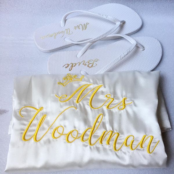 personalized satin robes kimono bridesmaid gifts wedding bridal party bride maid of honor nightwear robe wholesale ing
personalized satin robes kimono bridesmaid gifts wedding bridal party bride maid of honor nightwear robe wholesale ing