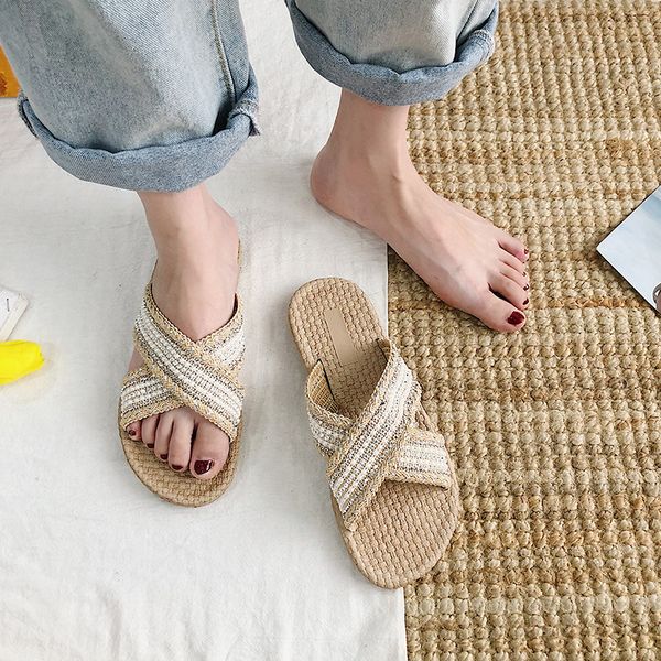 shoes slippers flat summer woman slides slipers women fashion beach 2020 soft pu scandals basic rubber rome, Black
shoes slippers flat summer woman slides slipers women fashion beach 2020 soft pu scandals basic rubber rome, Black
