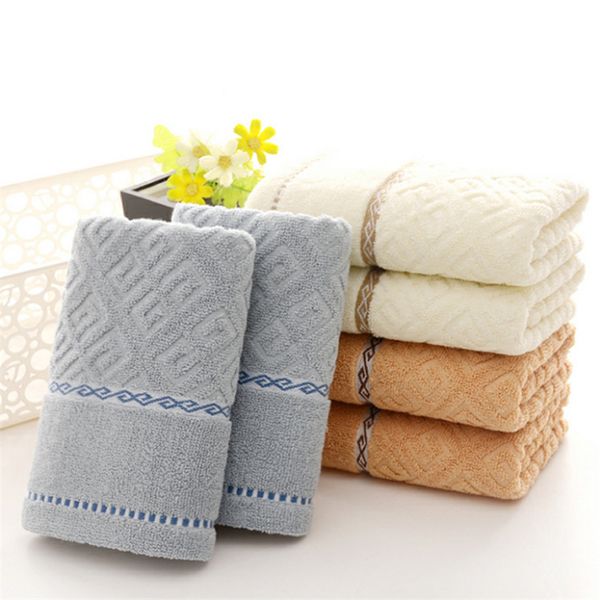 производители оптом хлопчатобумажное полосатое полотенце для стирки 100 г жаккардовое взрослое ежедневное необходимое полотенце для лица тол
производители оптом хлопчатобумажное полосатое полотенце для стирки 100 г жаккардовое взрослое ежедневное необходимое полотенце для лица тол