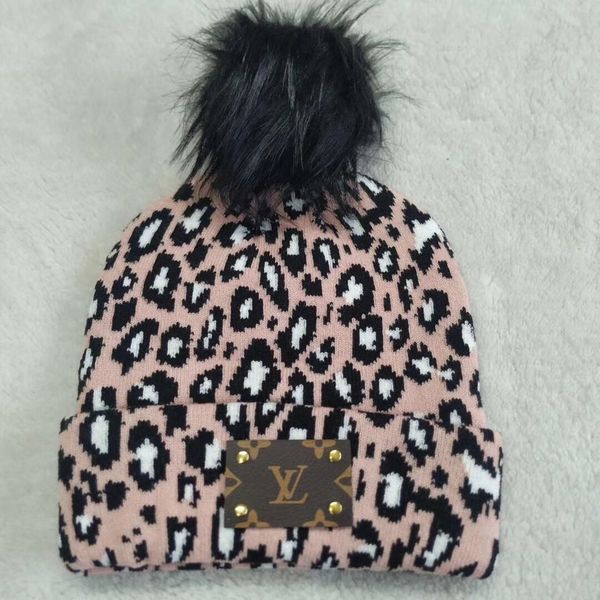 Cla ic monogram logo big pom pom leopard beanie men hat ca ual wool knitted port cap ki gorro women kull cap bonnet, Blue;gray
Cla ic monogram logo big pom pom leopard beanie men hat ca ual wool knitted port cap ki gorro women kull cap bonnet, Blue;gray