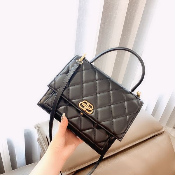 seller brand chest bag luxury leisure shoulder bags fanny pack women men desinger outdoor waist bag pack 20022190y
seller brand chest bag luxury leisure shoulder bags fanny pack women men desinger outdoor waist bag pack 20022190y