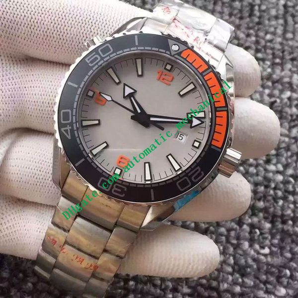 2 style luxury wristwatch 9900 movement black orange mens watch 232.30.46.21.01.003 automatic mechanical men watches, Slivery;brown
2 style luxury wristwatch 9900 movement black orange mens watch 232.30.46.21.01.003 automatic mechanical men watches, Slivery;brown