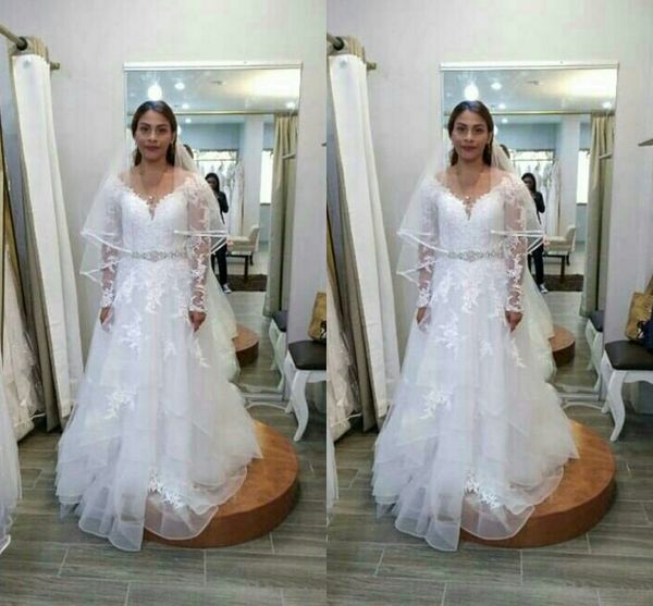 princess 2020 bohemian wedding dresses plugging lace appliques garden country bridal gown long sleeve tiered tulle robe de, White
princess 2020 bohemian wedding dresses plugging lace appliques garden country bridal gown long sleeve tiered tulle robe de, White