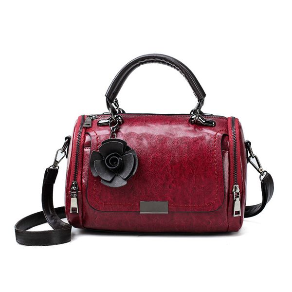 новый ретро сумки для woemen 2019 роскошные сумки женские сумки с pu кожаный цветок кулон дамы плечо сумка болса feminina
новый ретро сумки для woemen 2019 роскошные сумки женские сумки с pu кожаный цветок кулон дамы плечо сумка болса feminina