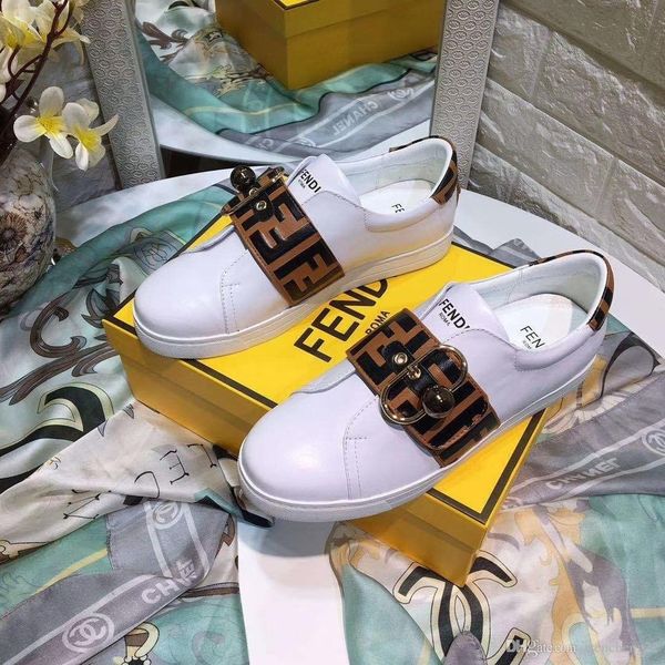 2020 designer women's running shoes men's women's sneakers coach athletic athletic triple brown, white walking outdoor shoes, Black
2020 designer women's running shoes men's women's sneakers coach athletic athletic triple brown, white walking outdoor shoes, Black