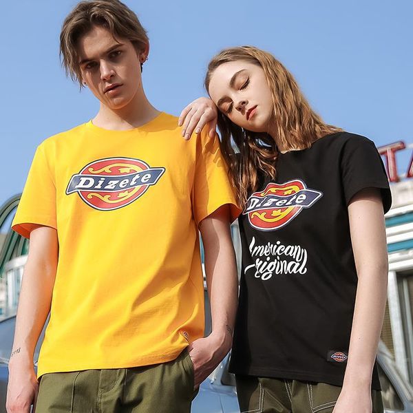 2020 summer european and american fashion street tide brand hip-hop short-sleeved men's / women's t-shirt hong kong romantic five, White;black
2020 summer european and american fashion street tide brand hip-hop short-sleeved men's / women's t-shirt hong kong romantic five, White;black