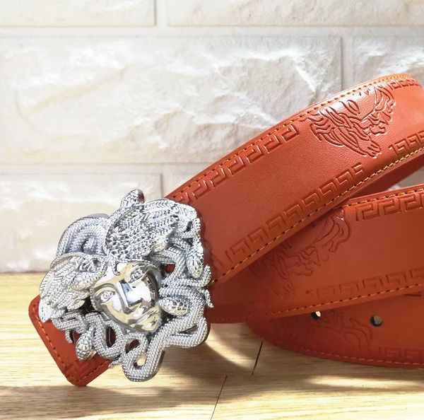 2018 New belt big buckle designer belts luxury belts for mens women brand buckle belt top quality fashion leather belts
2018 New belt big buckle designer belts luxury belts for mens women brand buckle belt top quality fashion leather belts