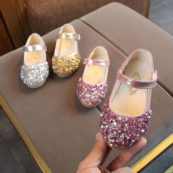 new spring children princess shoes girls sequins girls wedding party kids dress shoes for school sandals eu size 21-30, Black;grey
new spring children princess shoes girls sequins girls wedding party kids dress shoes for school sandals eu size 21-30, Black;grey