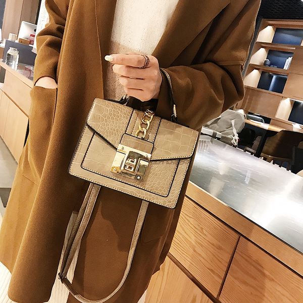 hand bags for women 2020 small crossbody bag fashion chain rivet handbags pu leather ladies shoulder bag red
hand bags for women 2020 small crossbody bag fashion chain rivet handbags pu leather ladies shoulder bag red