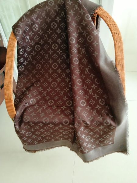 qualitiy womens scarfs design women wool silk cashmere scarvers size 140x140cm long shawl womans wrap no box fast ship, Blue;gray
qualitiy womens scarfs design women wool silk cashmere scarvers size 140x140cm long shawl womans wrap no box fast ship, Blue;gray