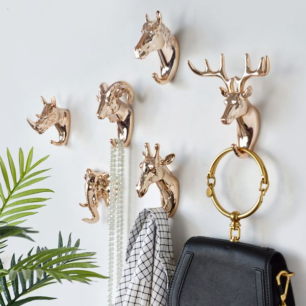 hars herten hoofd muur dier haken decoratieve kleding display rack haak jas de rack interieur mostrar muur zak organizador clave
hars herten hoofd muur dier haken decoratieve kleding display rack haak jas de rack interieur mostrar muur zak organizador clave