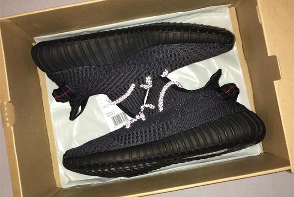 factory direct sale black white lemon yellow shoelace reflected light running shoes for men and women 
factory direct sale black white lemon yellow shoelace reflected light running shoes for men and women