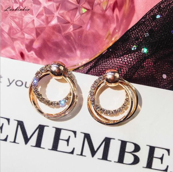circle rhinestone gold silver earrings women temperament korean personality s925 silver needle simple earrings 2019 pendientes
circle rhinestone gold silver earrings women temperament korean personality s925 silver needle simple earrings 2019 pendientes