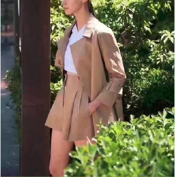 new spring women blazer two piece sets blazer coat with belt shorts pants office lady suits two pieces set, White
new spring women blazer two piece sets blazer coat with belt shorts pants office lady suits two pieces set, White