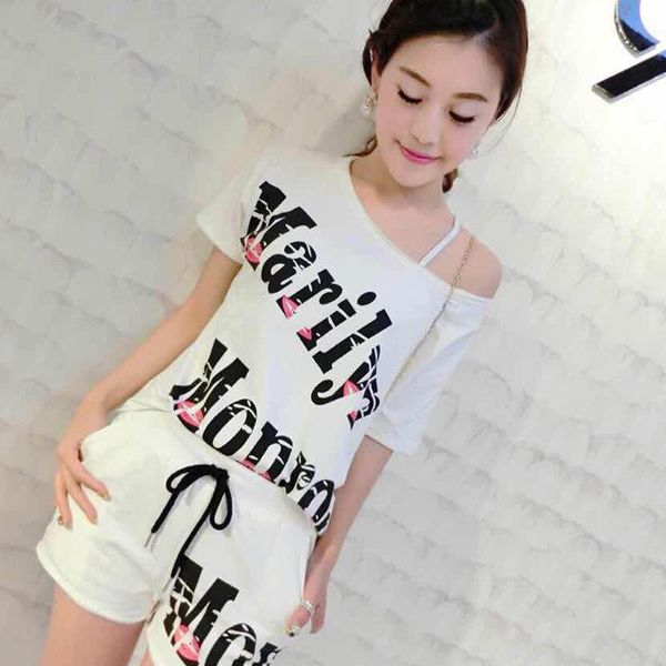 2018 women sets short sleeve t shirt and shorts sweat suits women summer tracksuits runway outfit two piece sets sporting, White
2018 women sets short sleeve t shirt and shorts sweat suits women summer tracksuits runway outfit two piece sets sporting, White