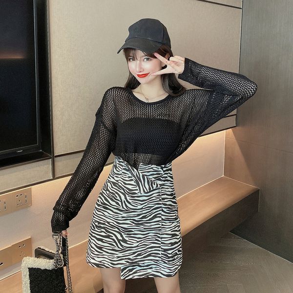 korean-style hollow loose slimming machine sweater high waist irregular skirt two-piece suit for women, White
korean-style hollow loose slimming machine sweater high waist irregular skirt two-piece suit for women, White
