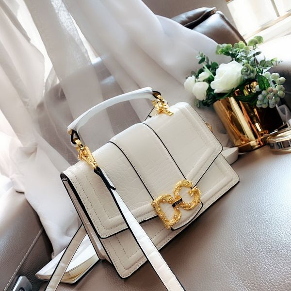 luxury classical designer handbags women shoulder handbag colors clutch tote bags messenger bag purse shopping tote with box
luxury classical designer handbags women shoulder handbag colors clutch tote bags messenger bag purse shopping tote with box