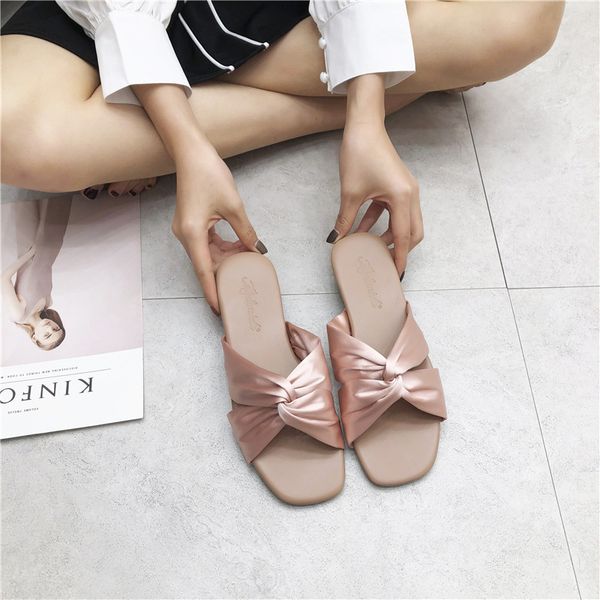 silk cross knot flipflops famous women summer beach flat slippers open toe girl slides design ladies babouche non-slip loafers40, Black
silk cross knot flipflops famous women summer beach flat slippers open toe girl slides design ladies babouche non-slip loafers40, Black